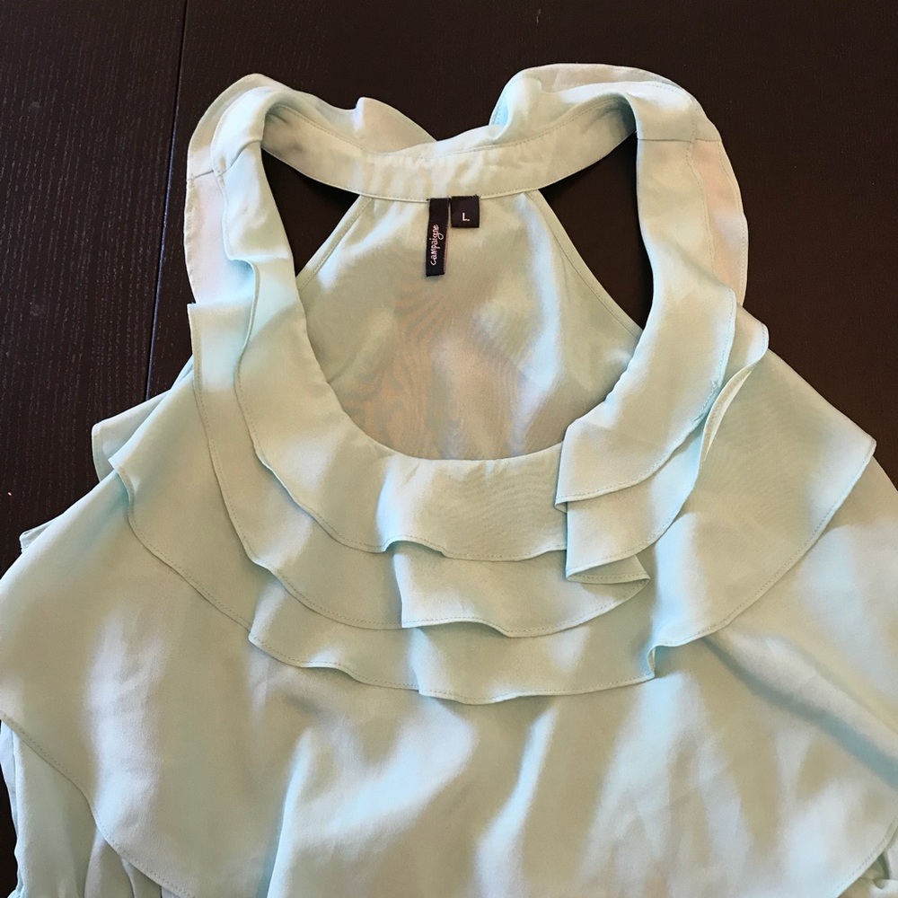 Pretty flutter top - Picture 2 of 4